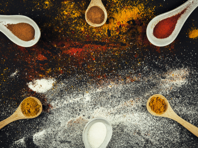 oriental-spices-six-spoons